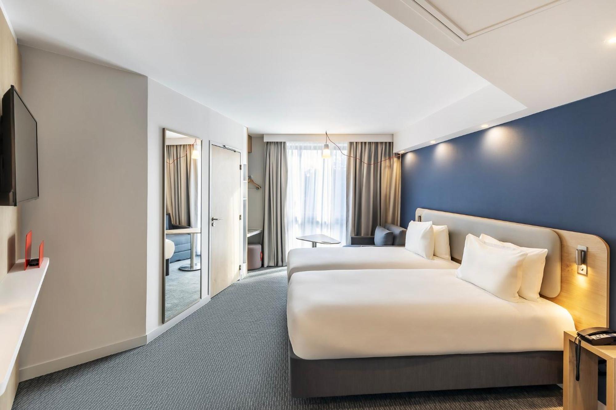 Holiday Inn Express Paris - Poissy By Ihg Dış mekan fotoğraf